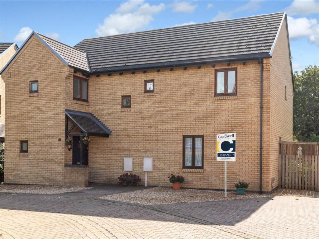 Extended StudyFamily room.jpg.JPG