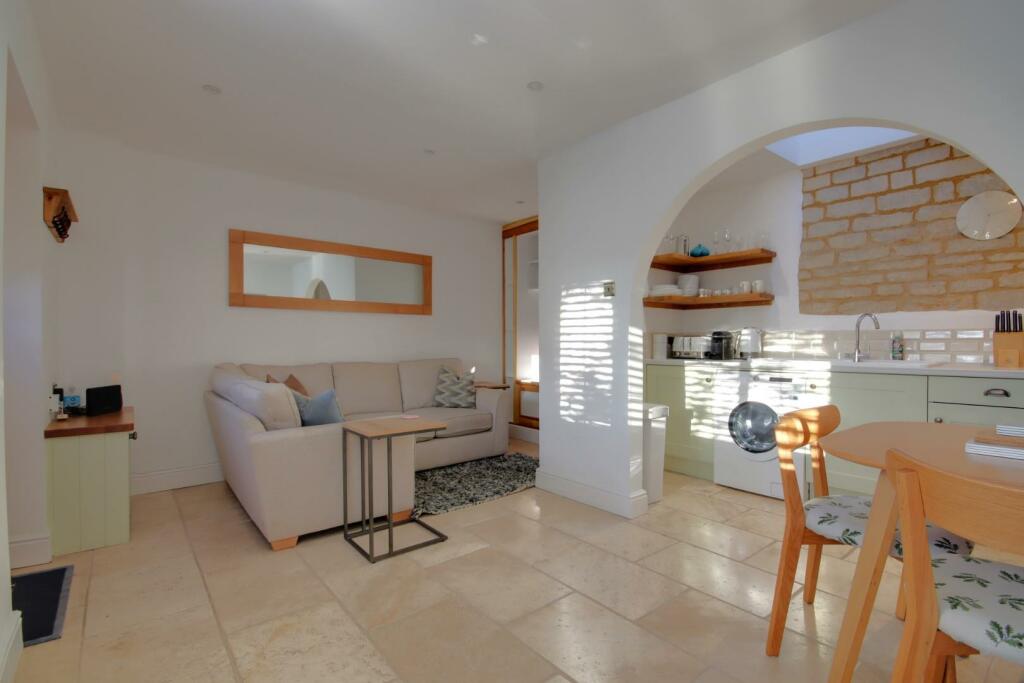 Open Plan Kitchen/Living
