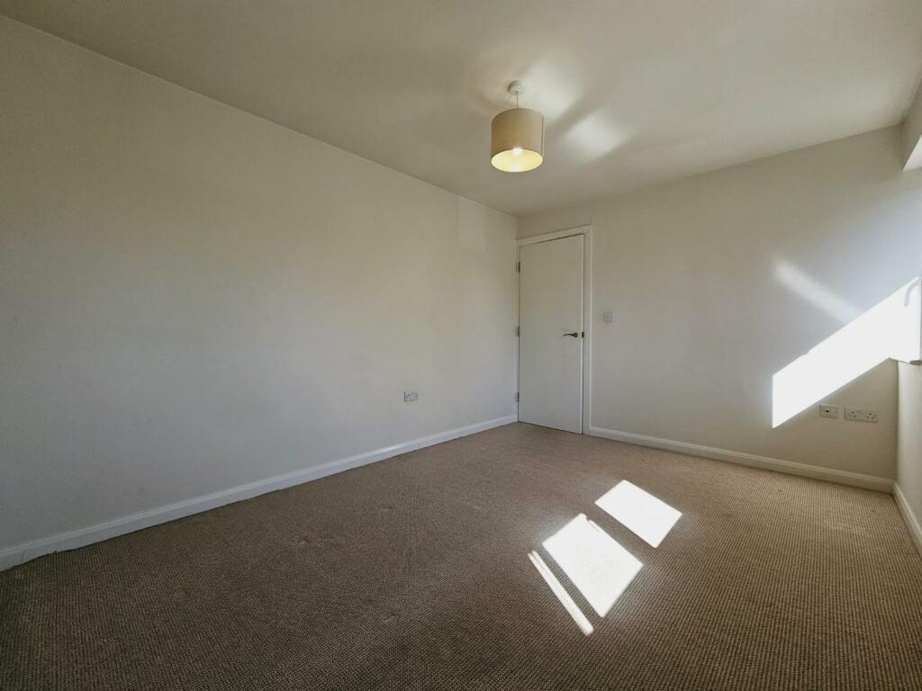 Double Bedroom Aspect 2
