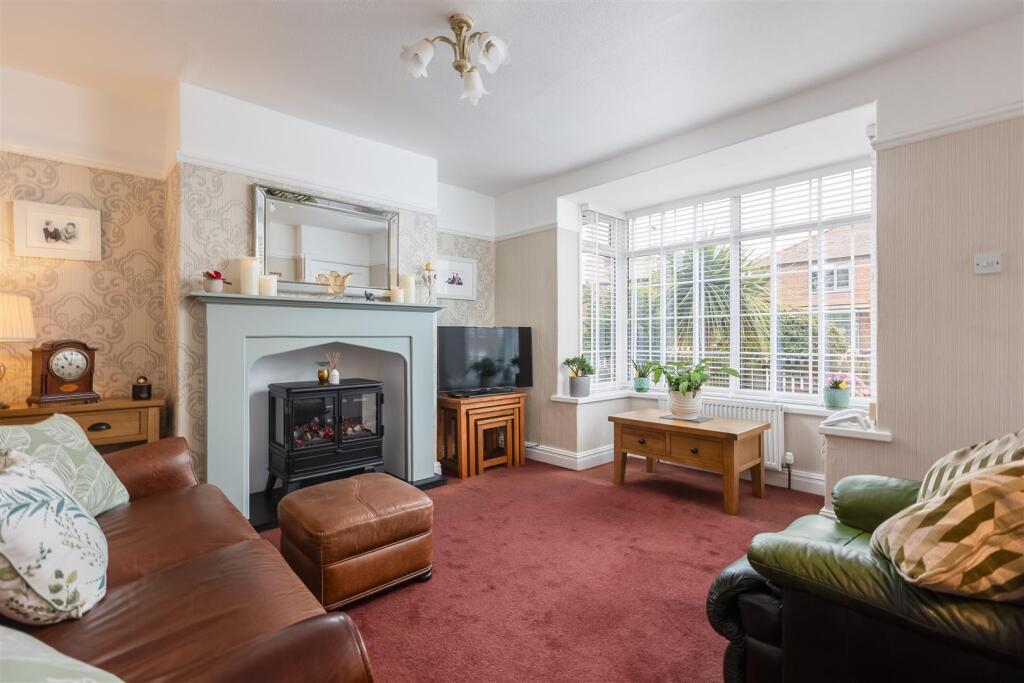 Maudon Avenue 40 Sitting Room-1.jpg