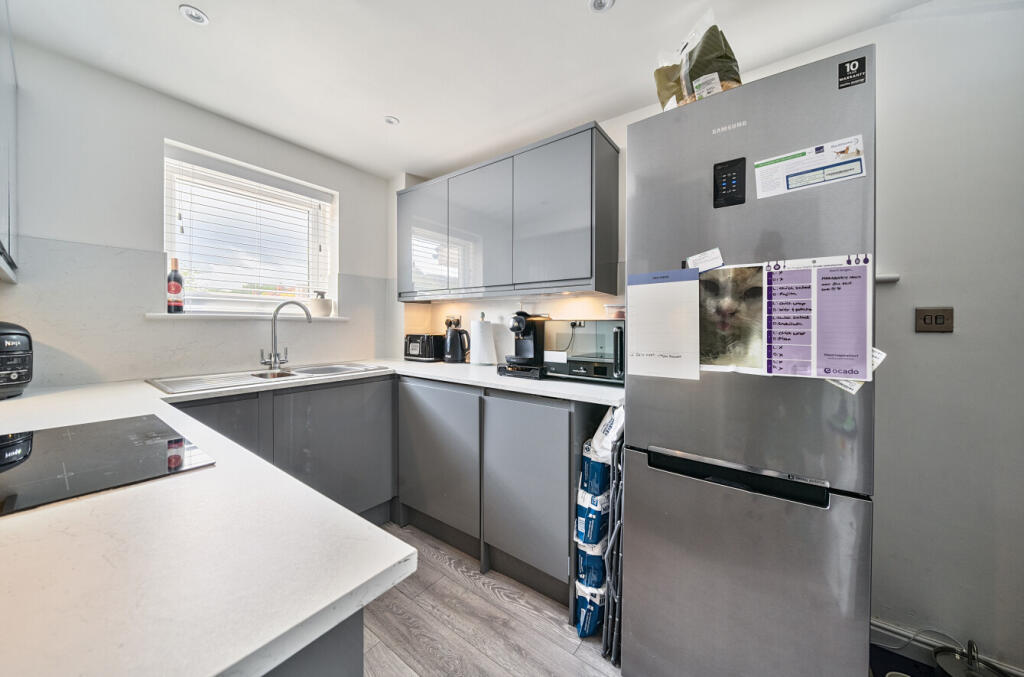 1305303-6-6842fb0...