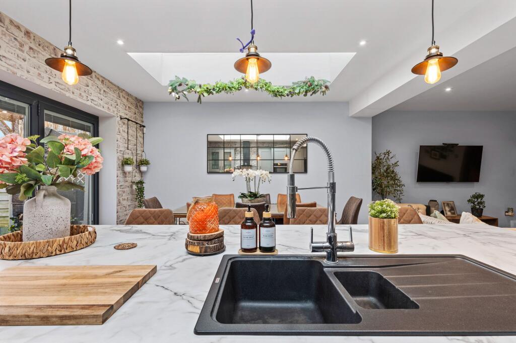 Kitchen- Family Room