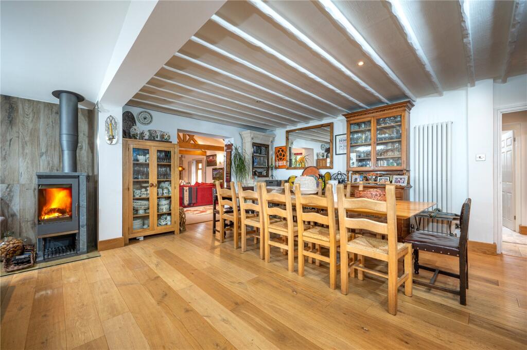 Dining  Area