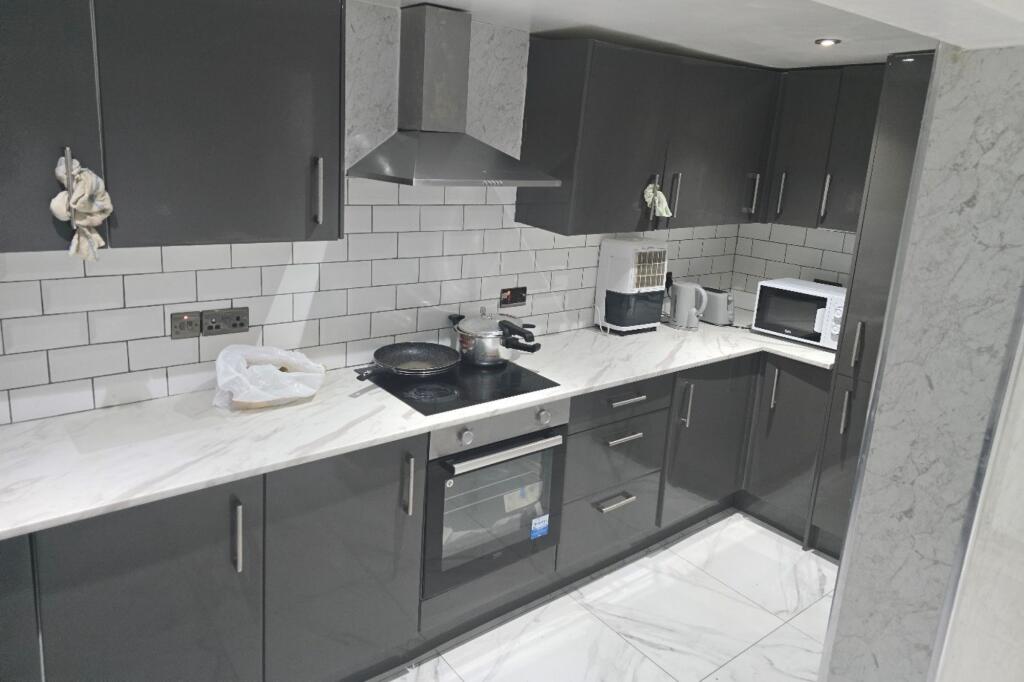 2 Duke Street, Keighley, BD20 6AB