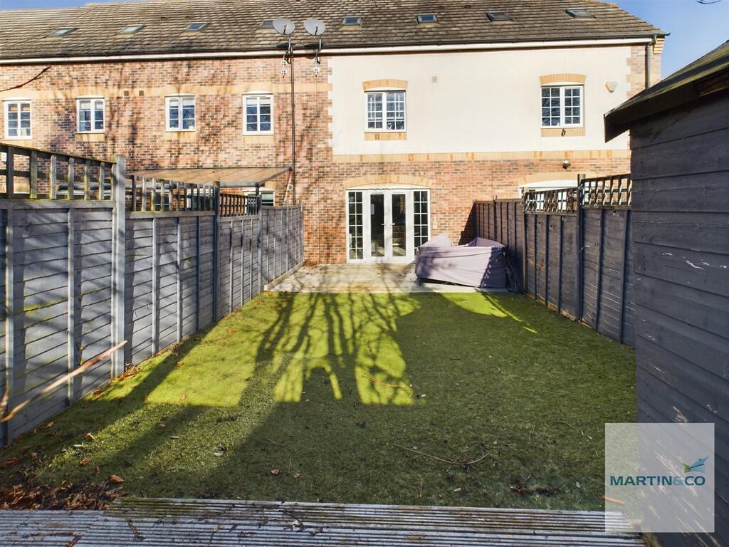 CAM03663G0-PR0121...