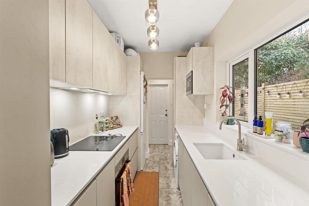 111BuryStreet-017.jpg