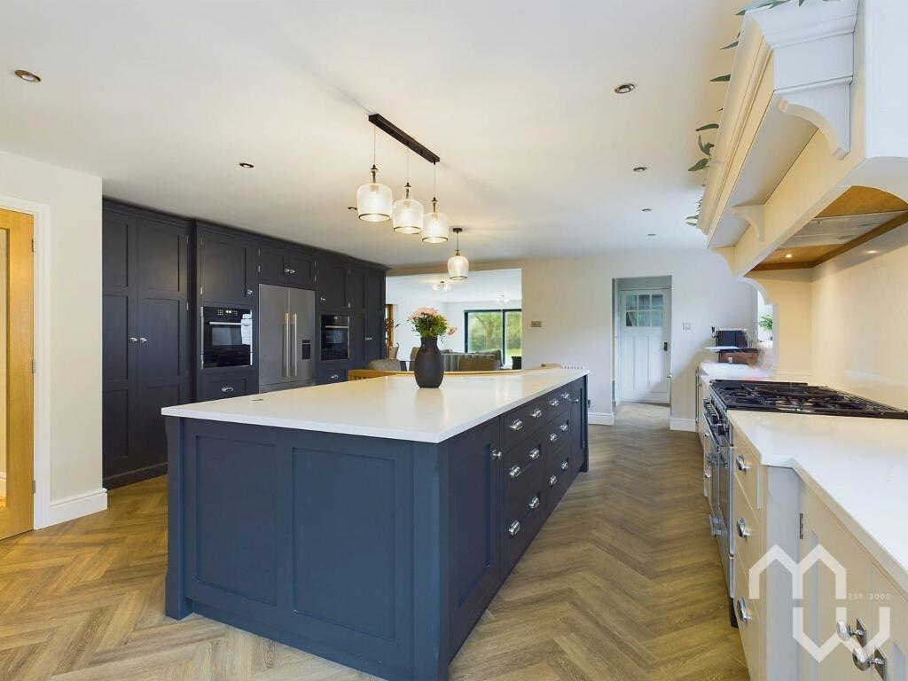 Stunnning Kitchen