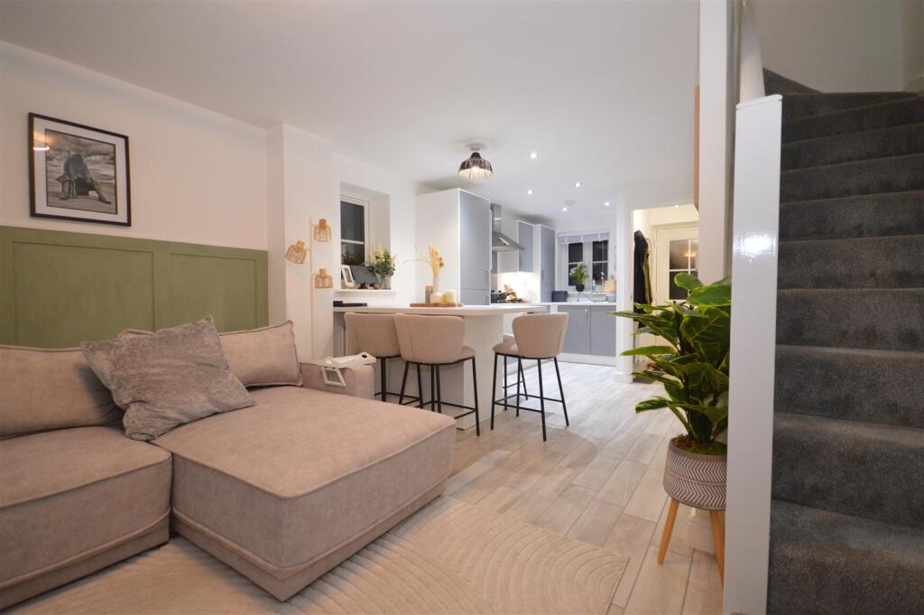 Kitchen/Living/Dining Area