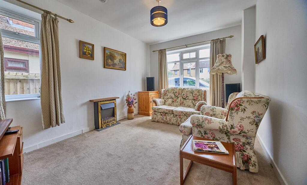 Front Lounge