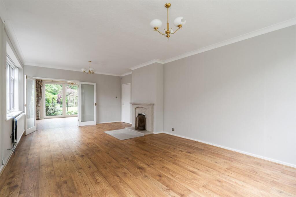 67A Hampton Lane_26.jpg