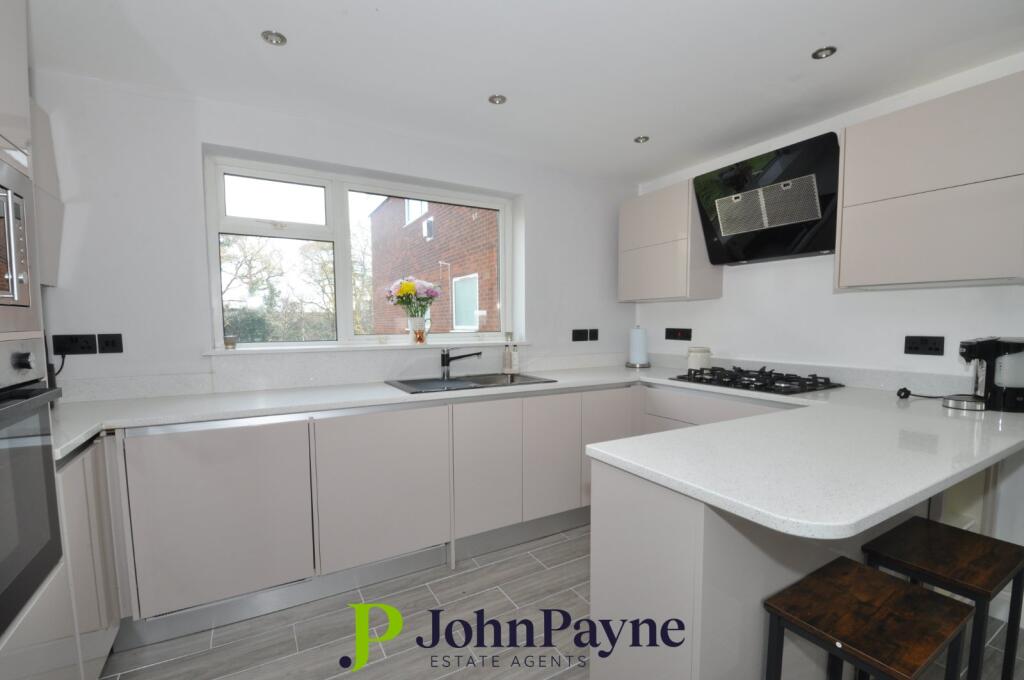 Fitted Kitchen