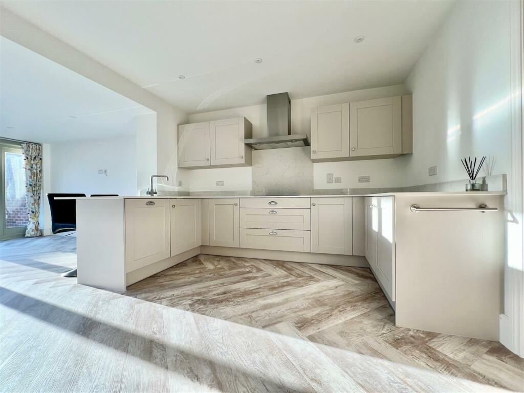 New Kitchen.jpg