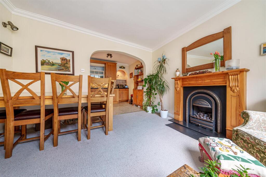 Living room.jpg