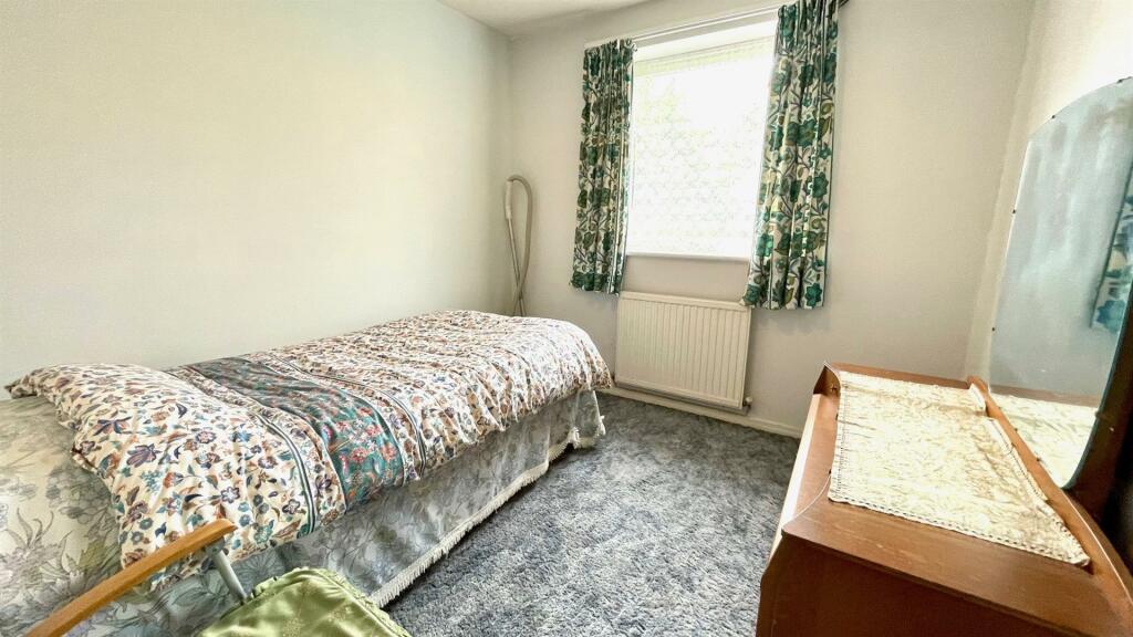 BEDROOM 3