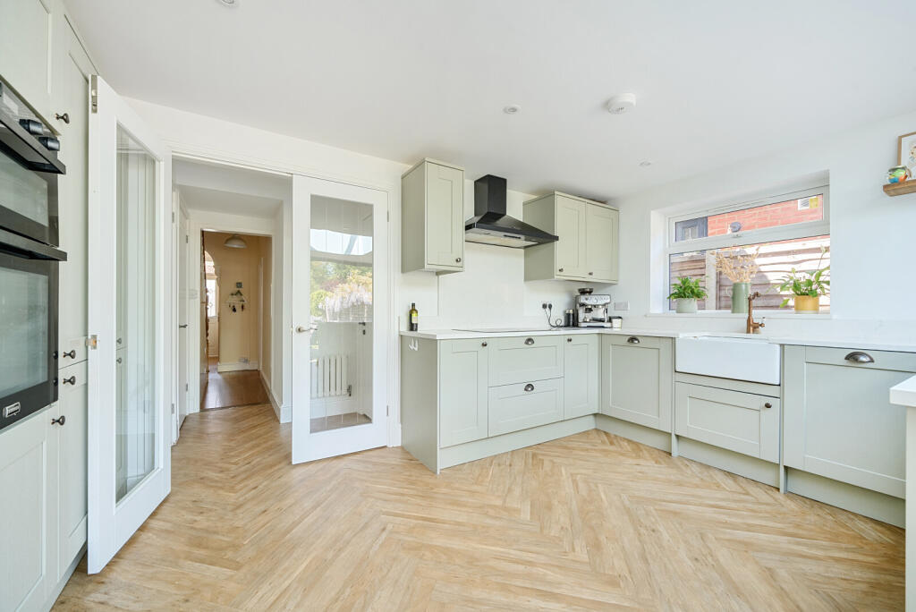 7-6820edd14da52-1...