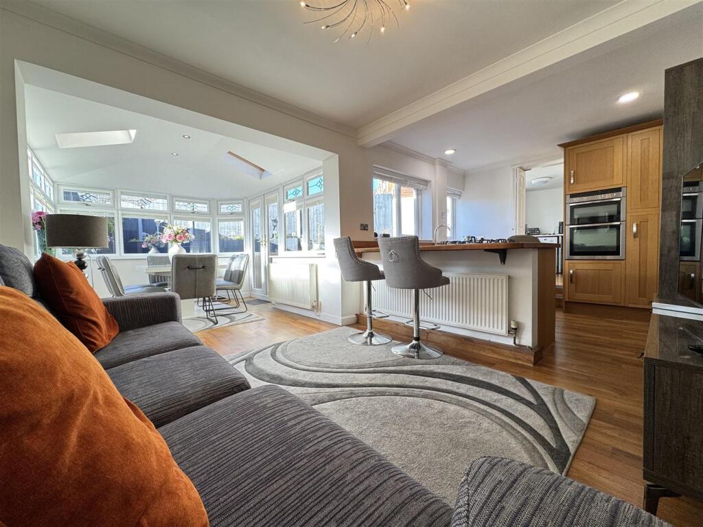 IMG_4615 (Large).JPG