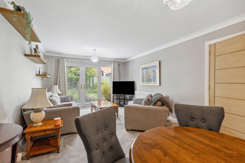 Living Room/ Dining Room