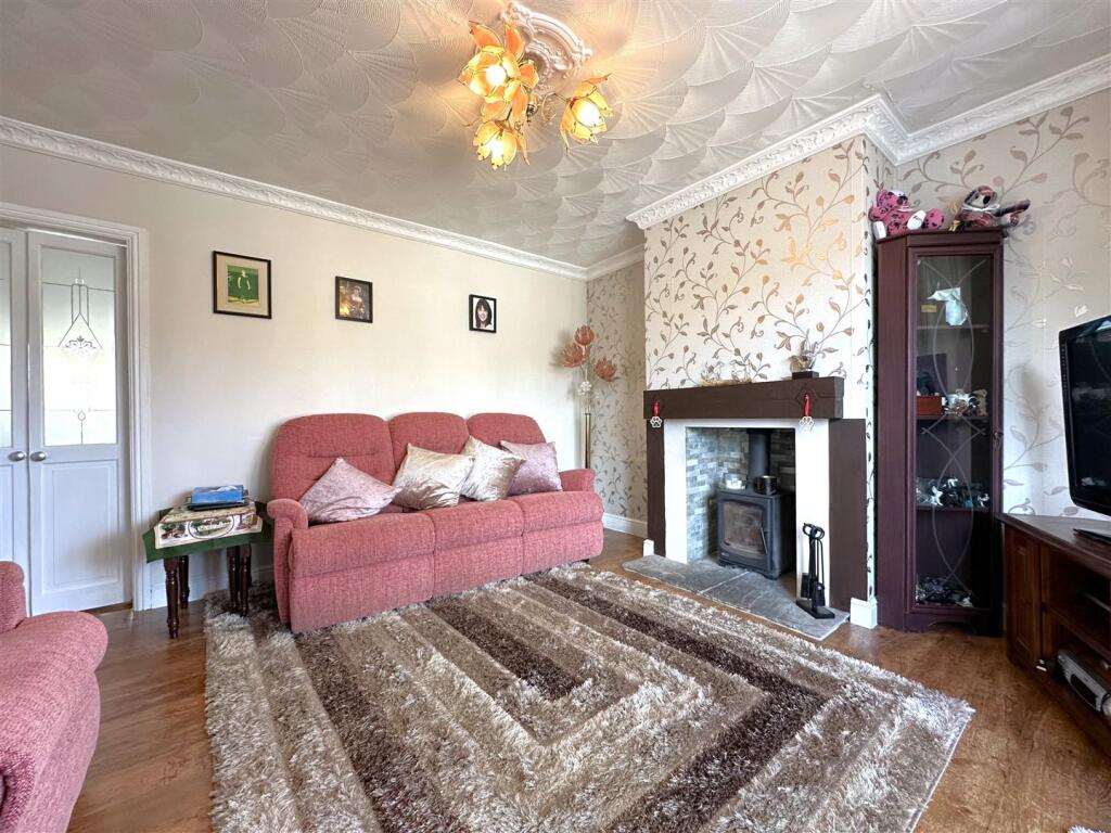 Lounge 118