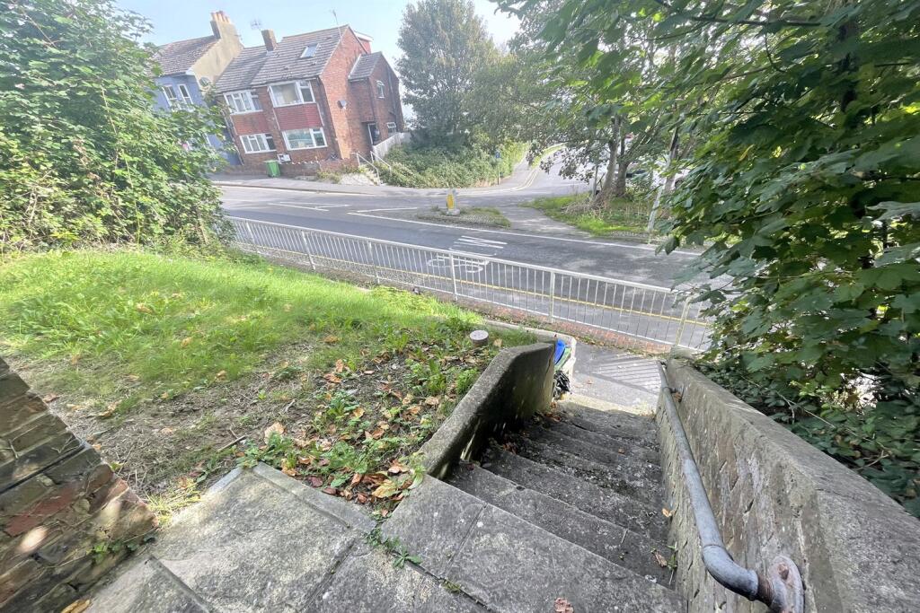 Entrance steps to ho