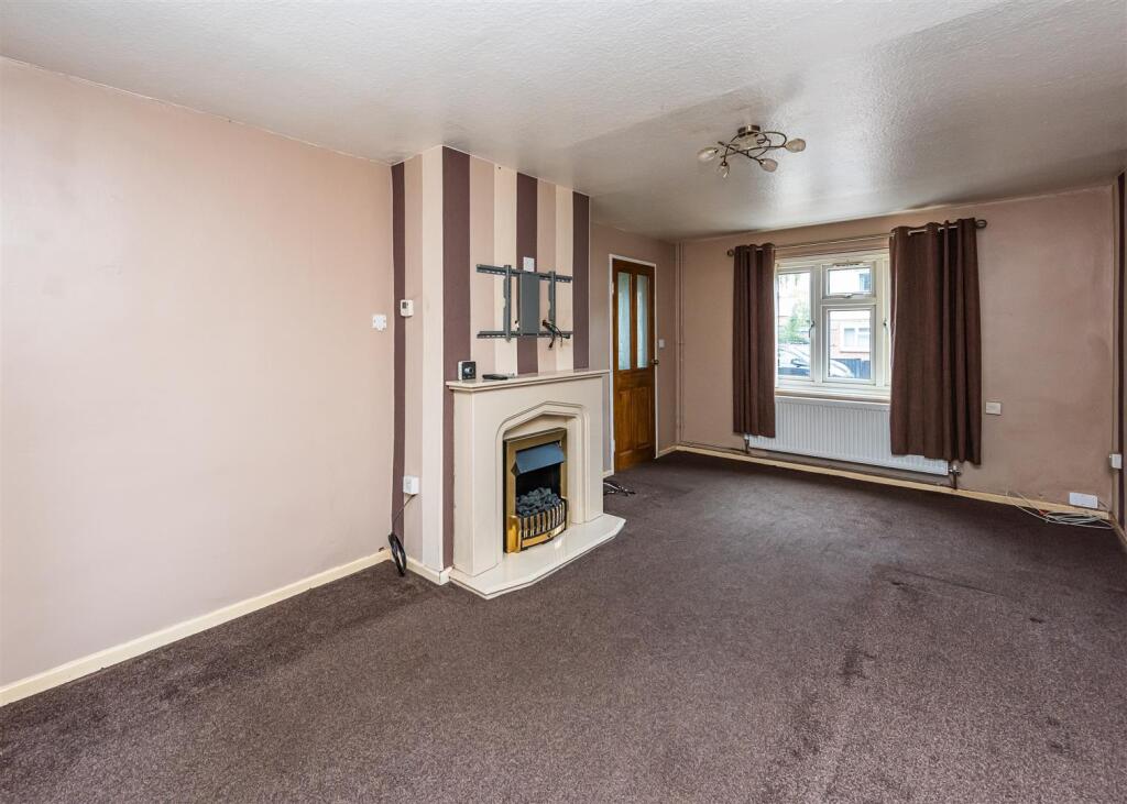 3 Lilac Drive-07.jpg