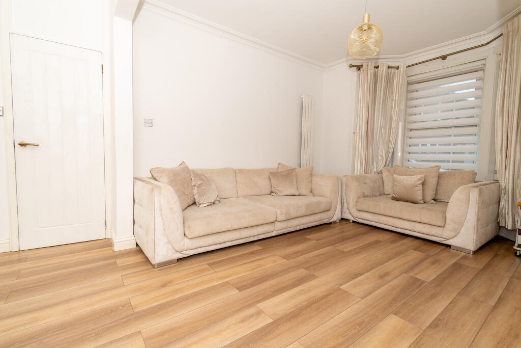 general 18 Clifton R