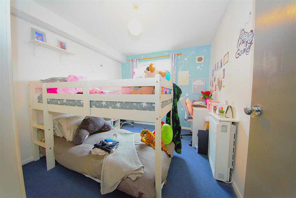 Bedroom 2.jpg