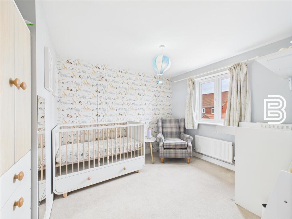 Bedroom 4.jpg