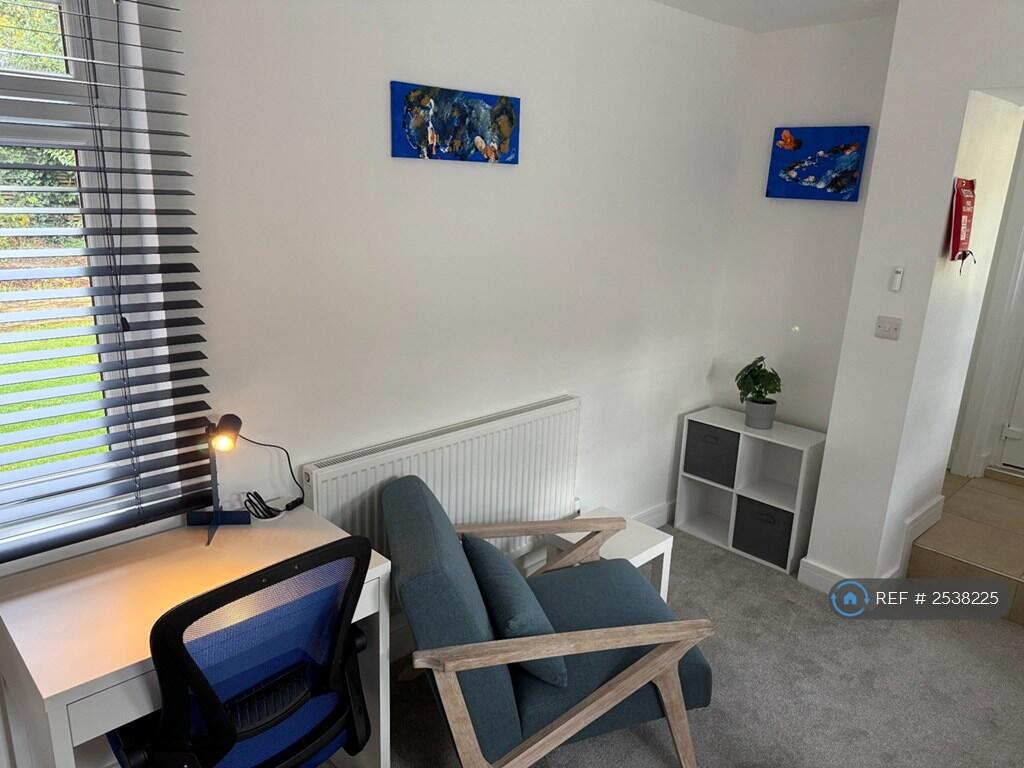 Bedroom With Kitchen