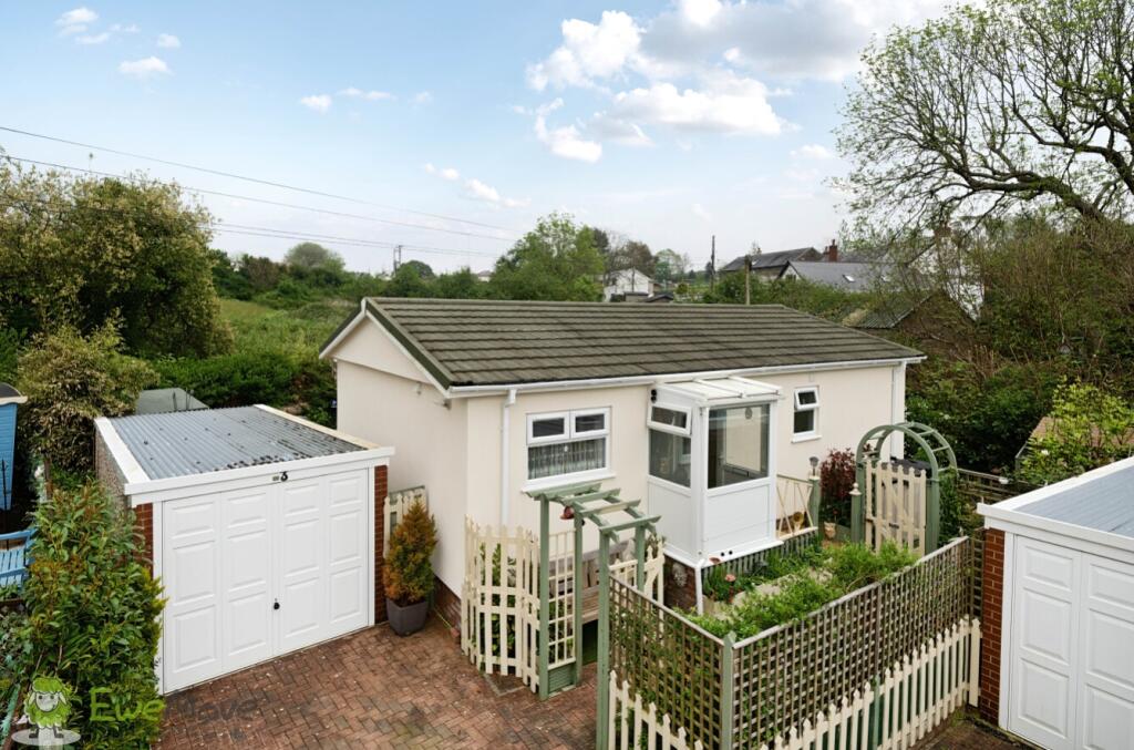 eb430067-175a-47a1-9540-8bb6e8c0db11