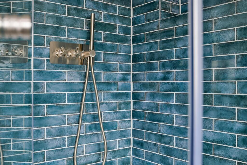 AMBERWOOD GROVE  (2).jpg