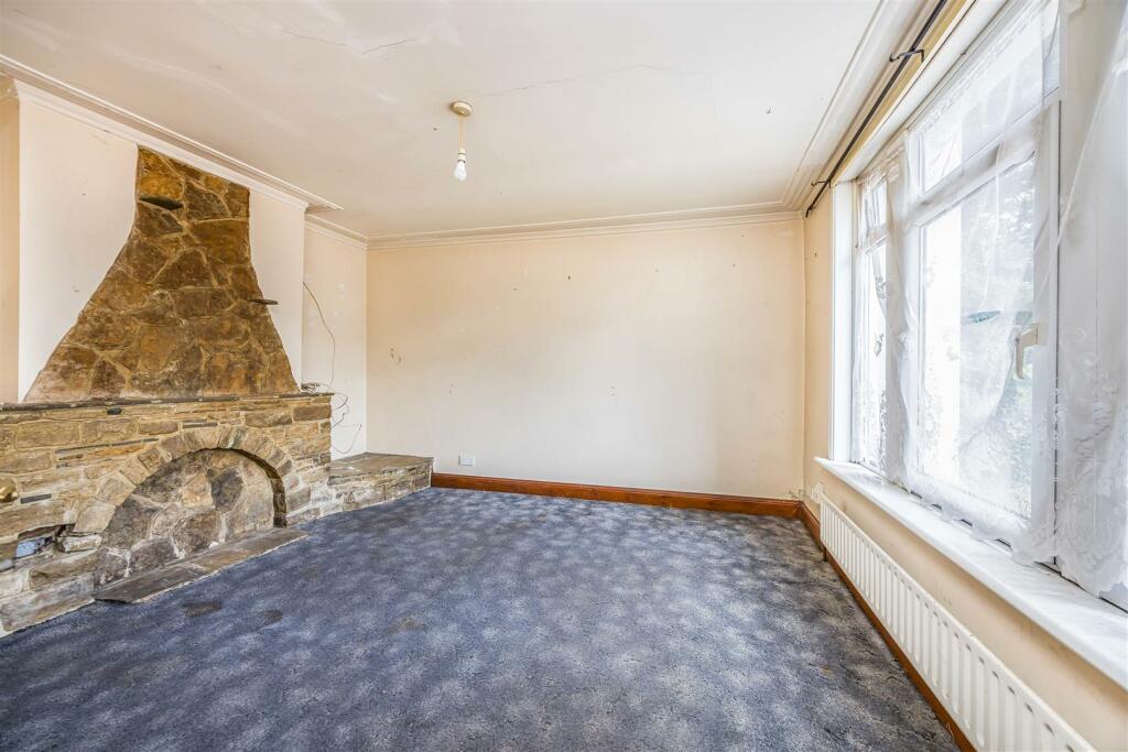 136 London Road, Widley-Small-PorticoMarketing-O'H