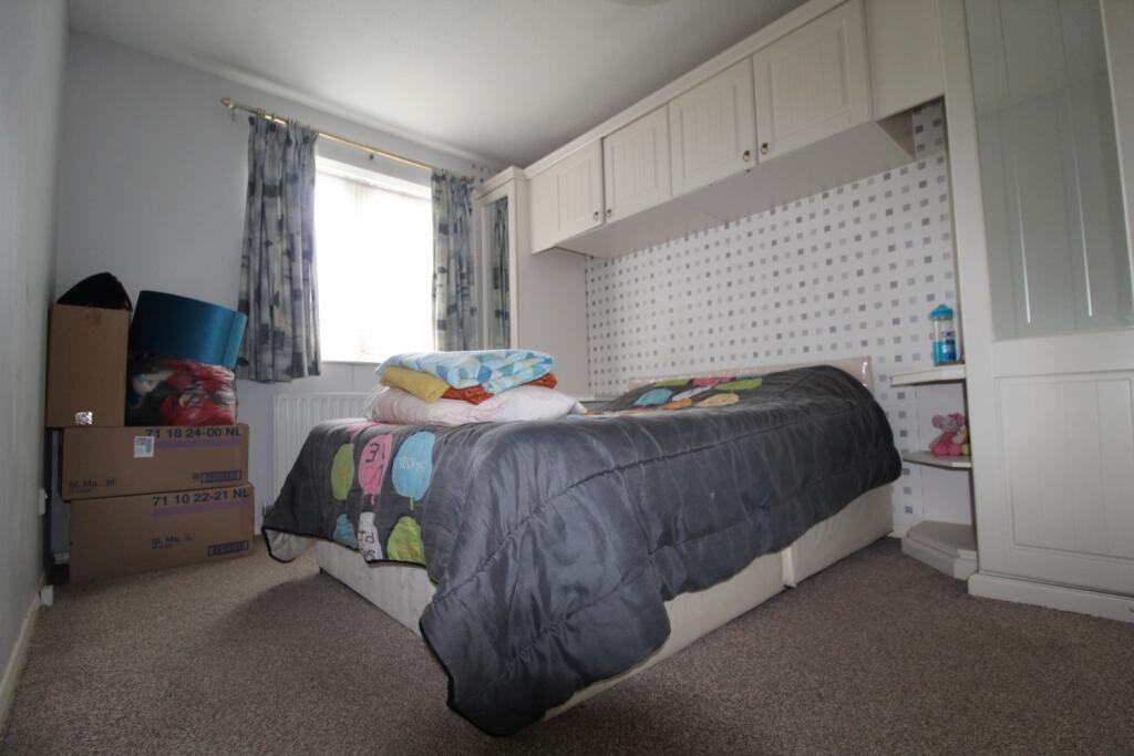 159 Clayhill bedroom