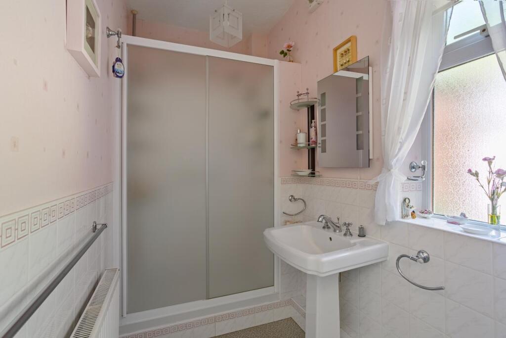 19 The Avenue, Norton-08.jpeg