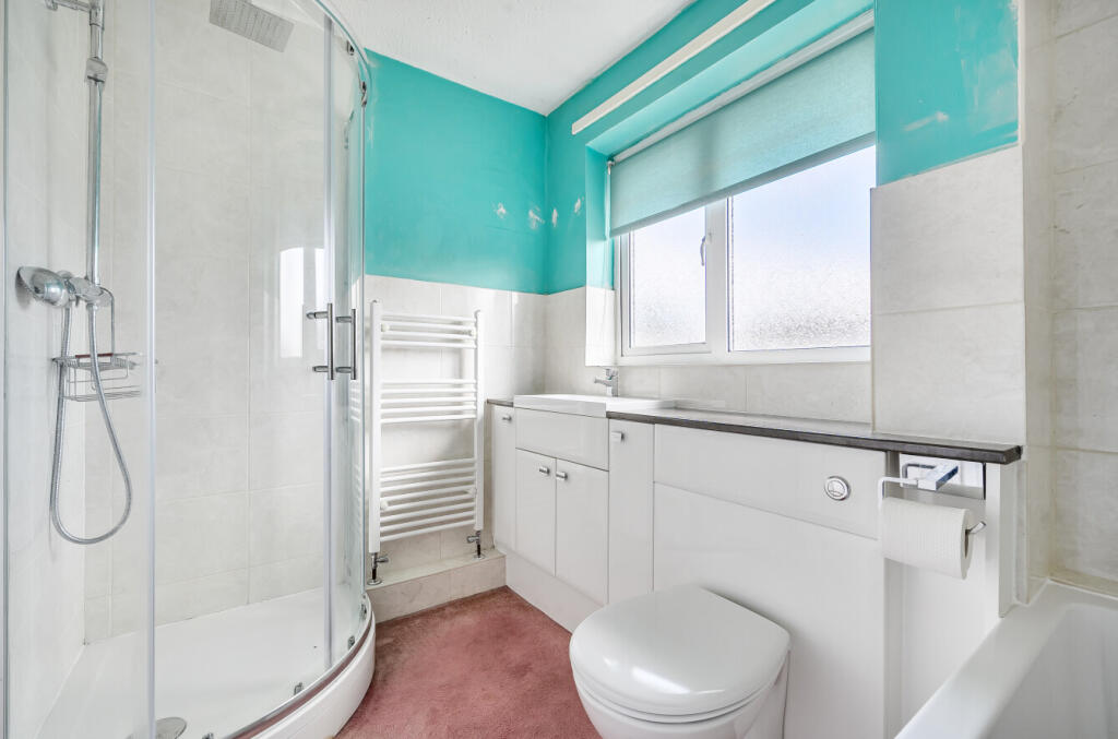 1334091136891e9384f856