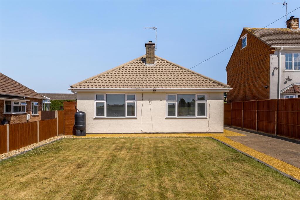 35 Rochford Tower Lane (Fishtoft)-7.jpg