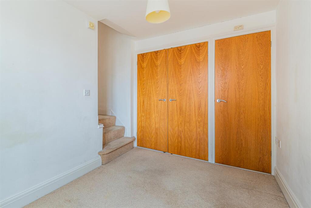 4 Princes Mansions-11.jpg