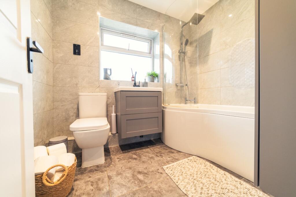 Award-winning Media team on EVERY Listing_4