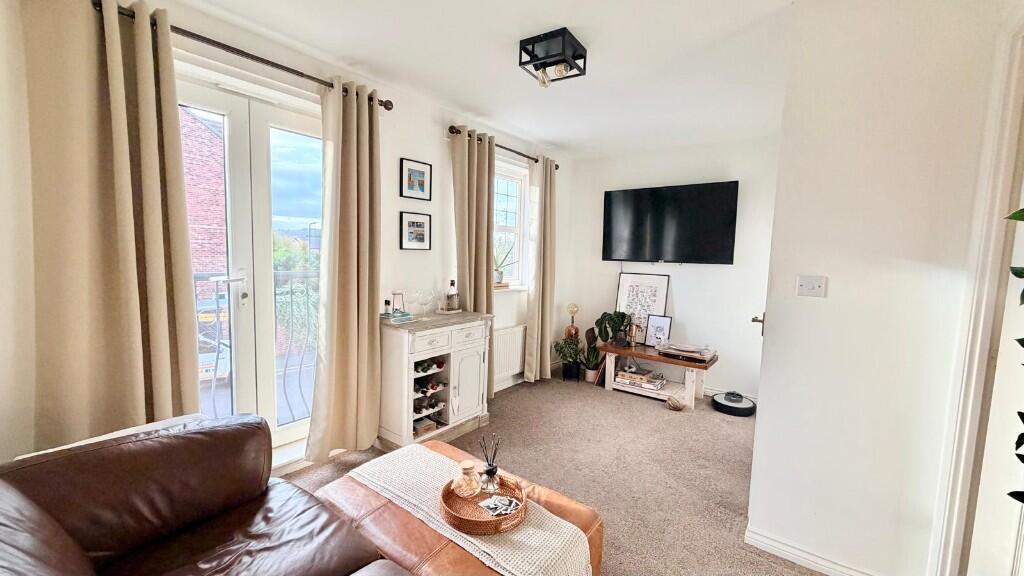 Bedroom / Rec Room
