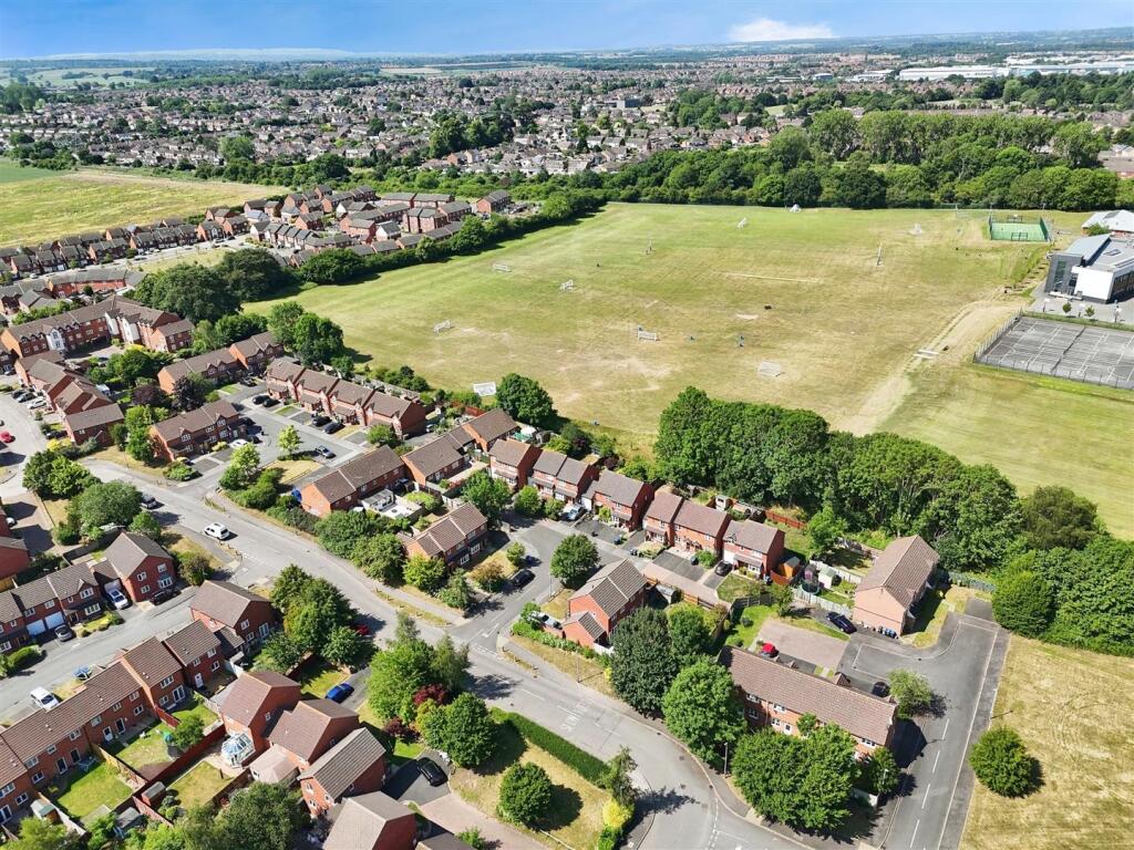 cac4493f--4597-96F5-33B65513BA81-43365-00001C6FE43