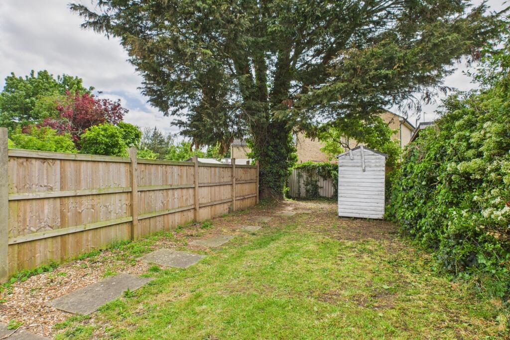 CAM02545G0-PR0406-STILL016