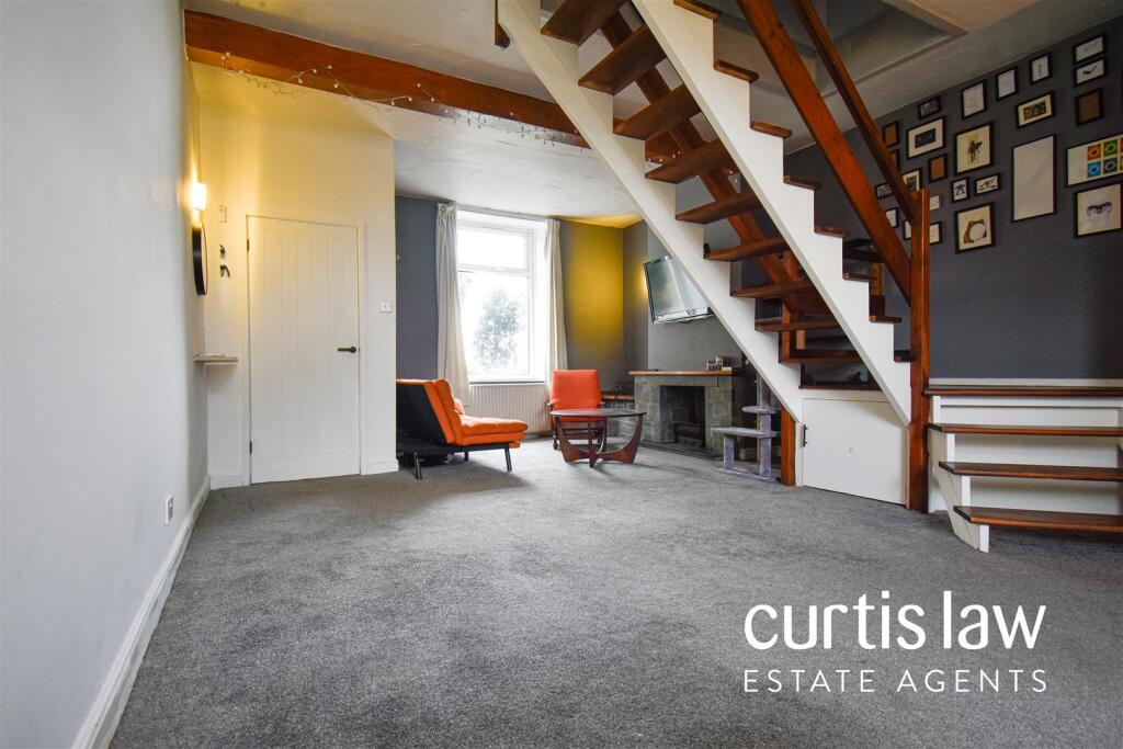 Open Plan Living Room/Diner