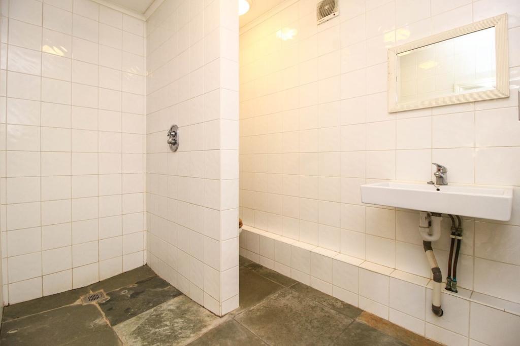 Wet Room