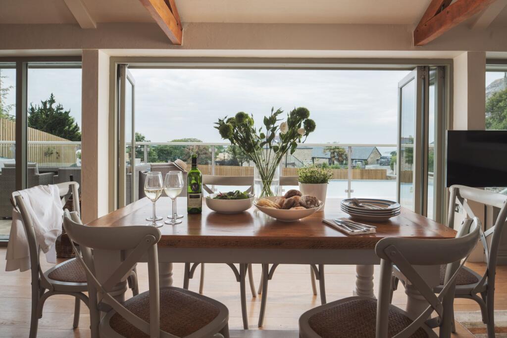 683046873ffeb_YR-200