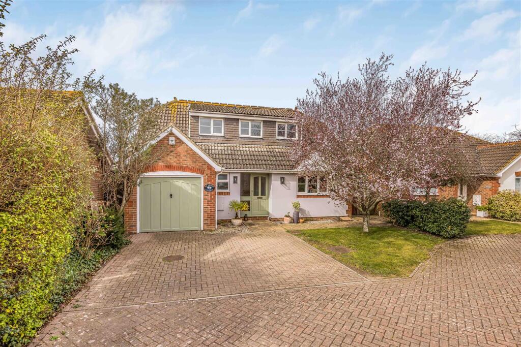 St. Ebbes Cottage, Victoria Road, Hayling Island-S