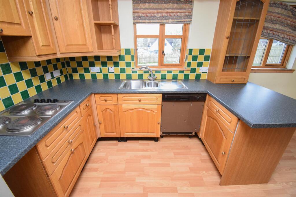 KITCHEN-2.jpg