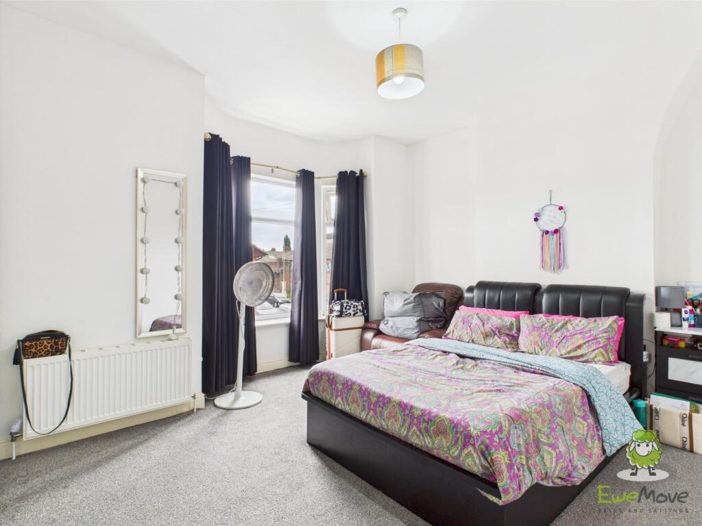 Main bedroom -  Ewemove Whitchurch and Nantwich Ch