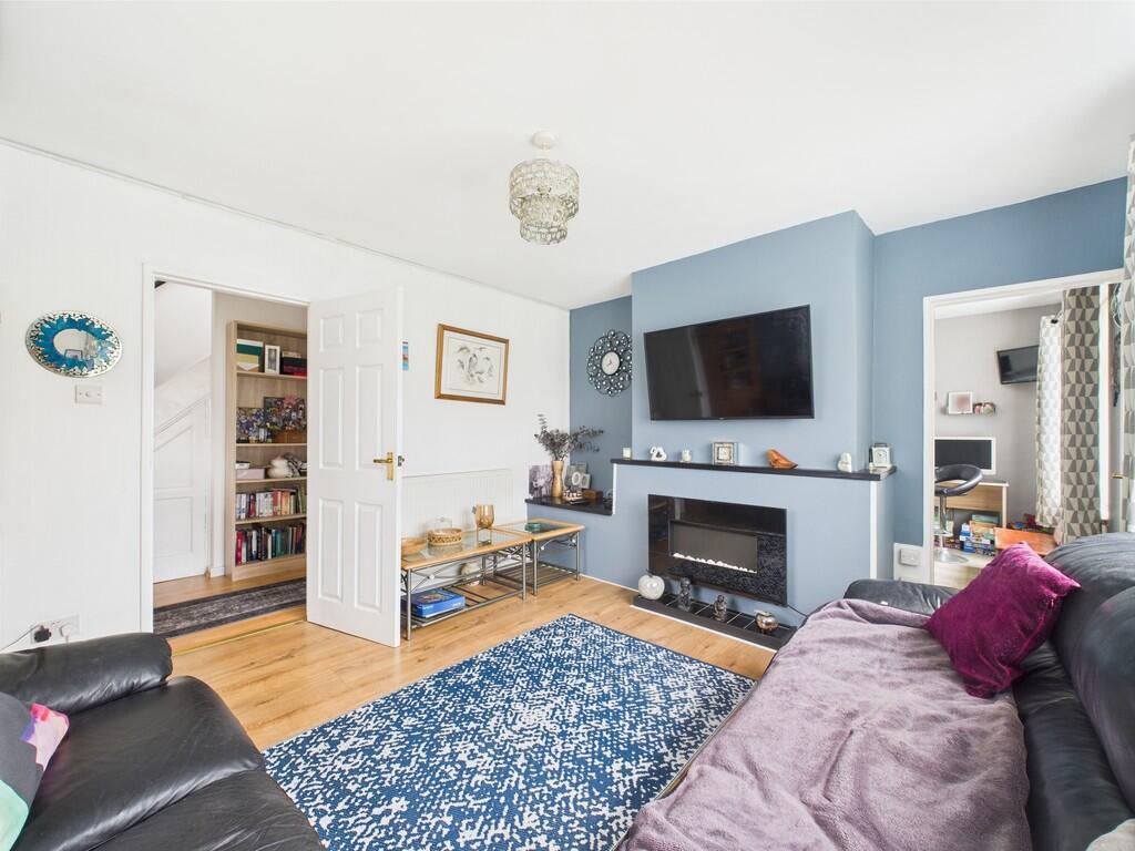 CAM02089G0-PR0468...