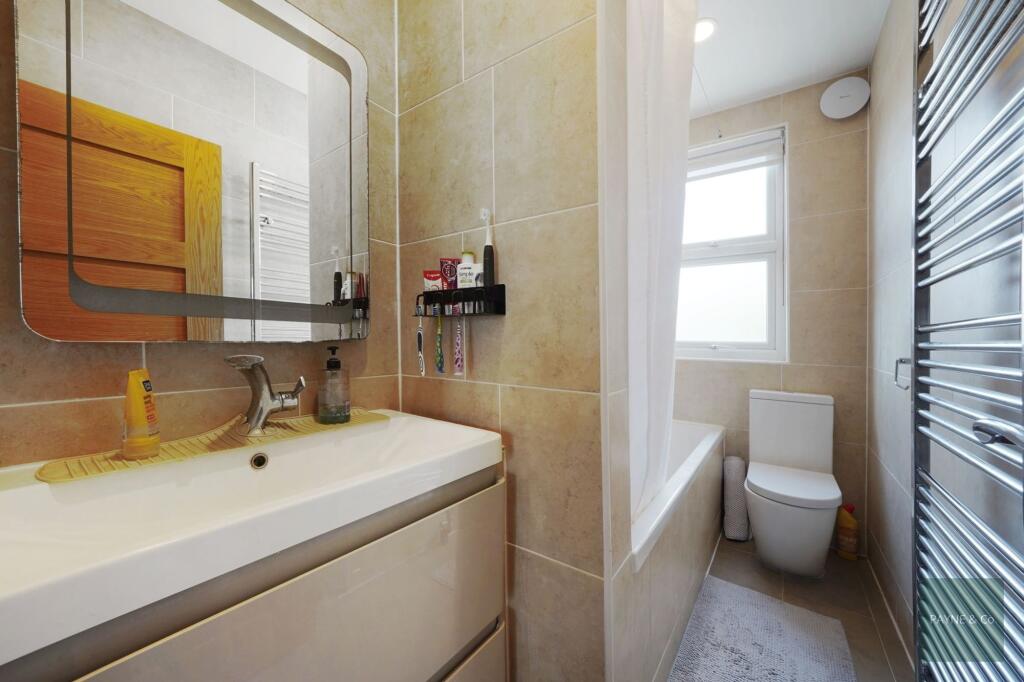 First Floor Bathroom/WC