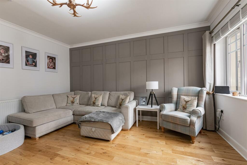 10 Harleyburn Drive Melrose 08.JPG