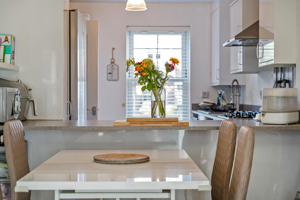 16 Coopers Place-Extra.jpg